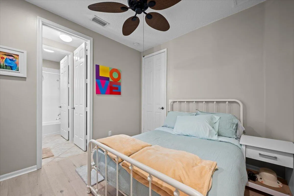2nd Bedroom