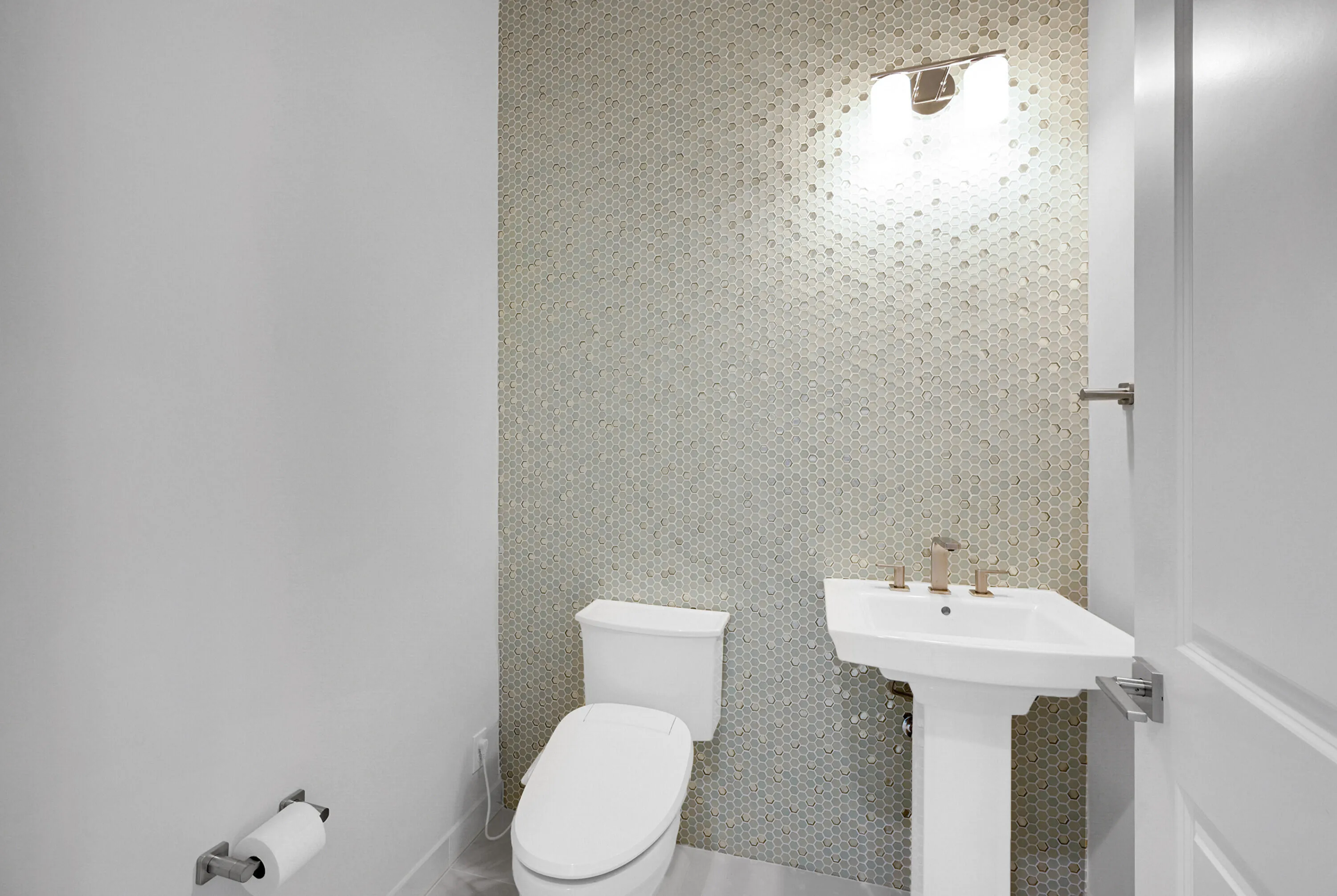 12_half bathroom