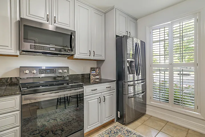 5032 Healtherhill Lane #6 -18