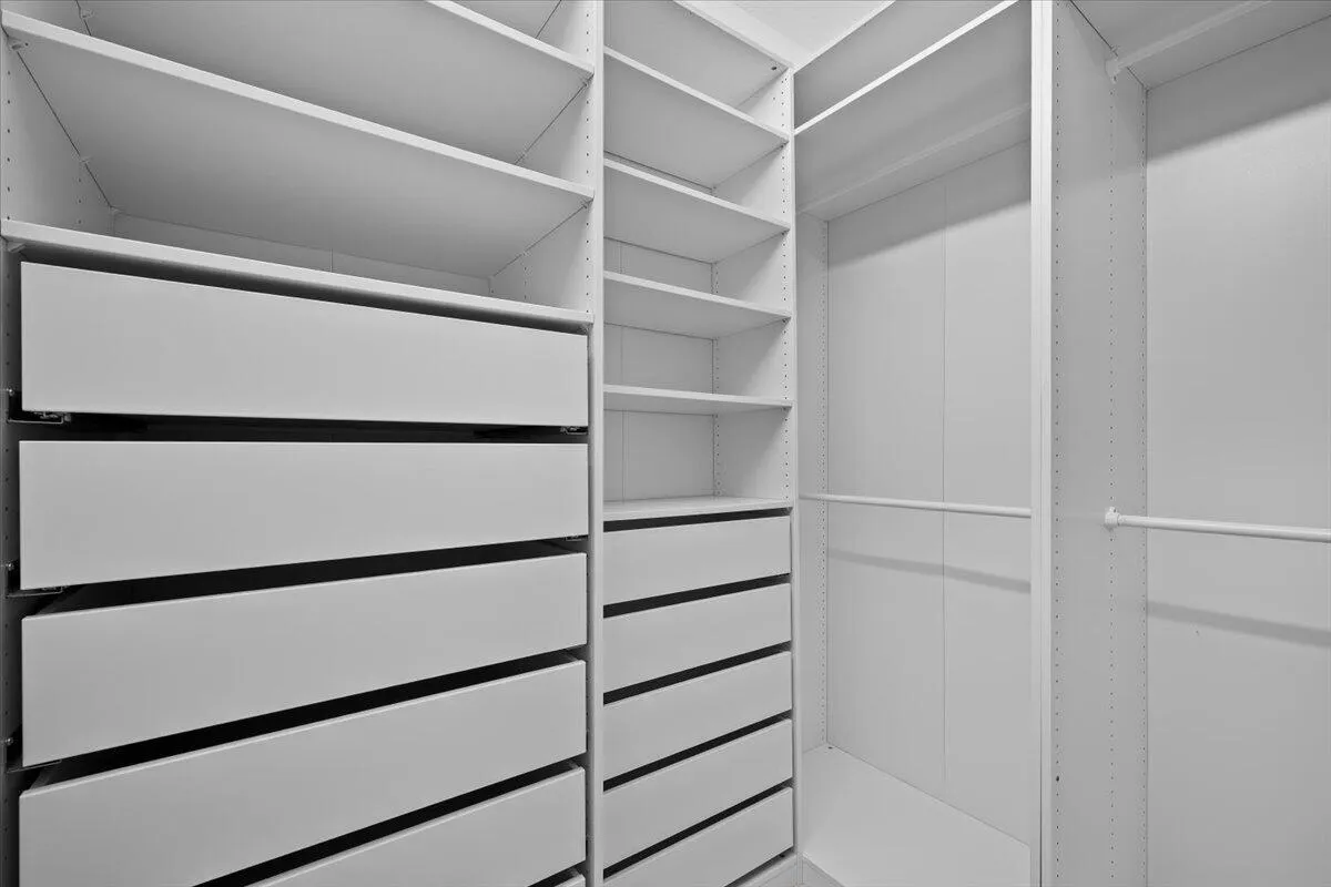 Primary Custom Closets