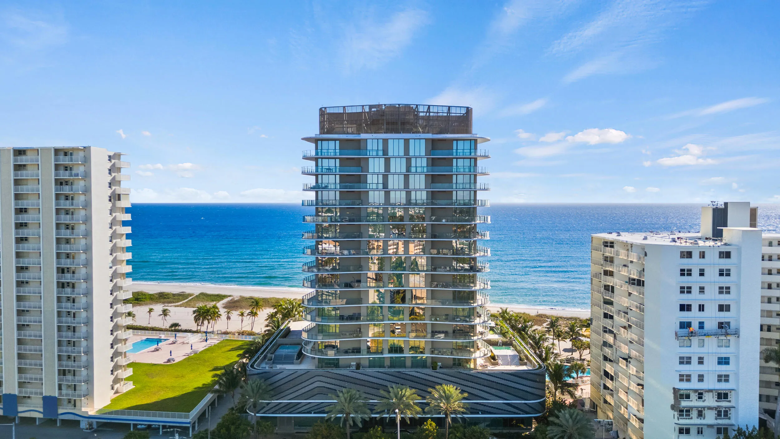 Sabbia Beach is a flagship luxury condominium positioned directly on the sand and an unmistakable presence on the Pompano Beach skyline. Offering 200 feet of shoreline and 30,000 square feet of private oceanfront grounds, residents and guests enjoy a private beach, resort-style pool, oceanfront fitness center, elegant clubroom, business center, valet parking, 24-hour security and an unmatched oceanfront lifestyle.