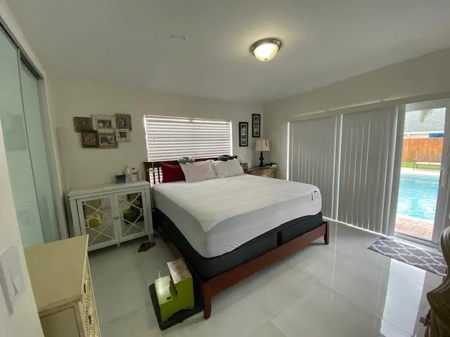 Bedroom Master