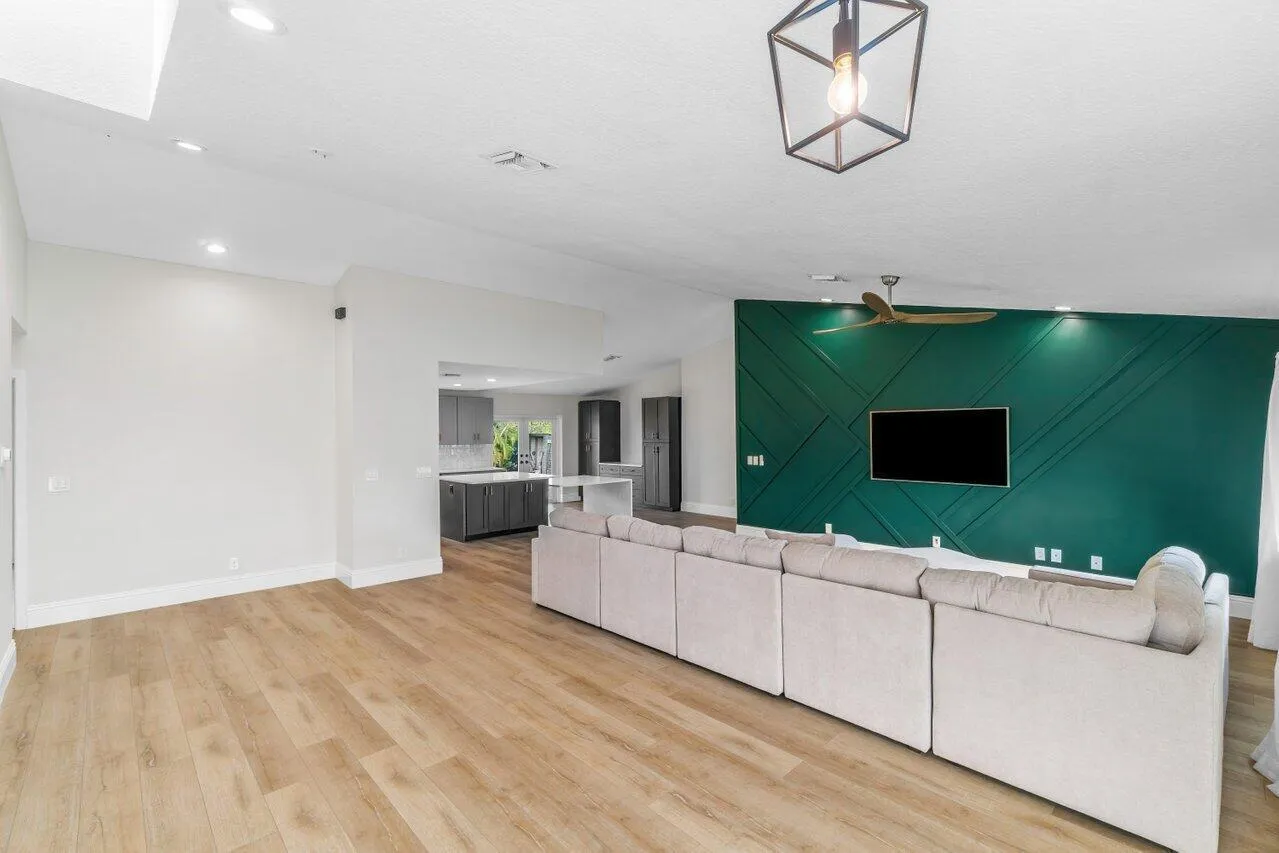 006-4593EllwoodDrive-DelrayBeach-FL-3344