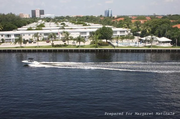 Community On The Intracoastal!