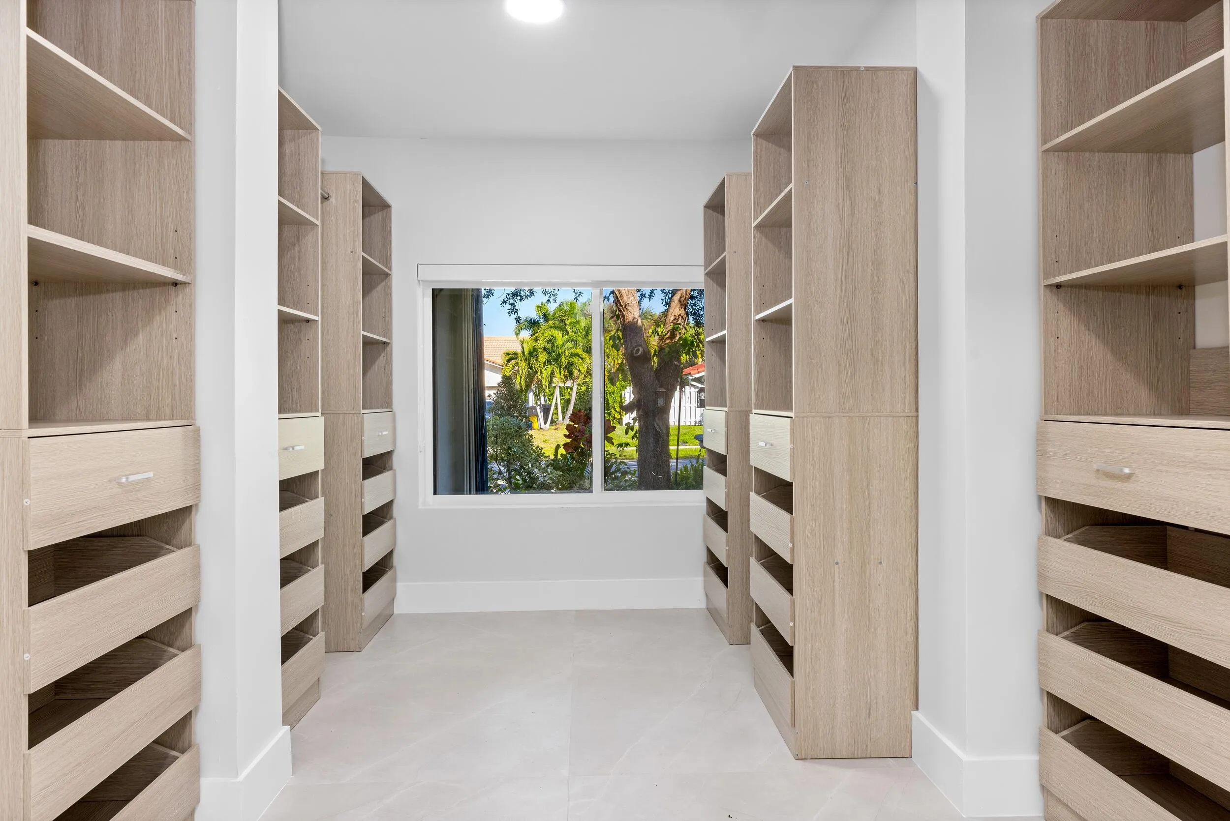 Master Closet 1