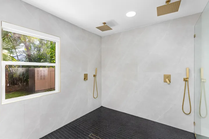 Master Bath 3