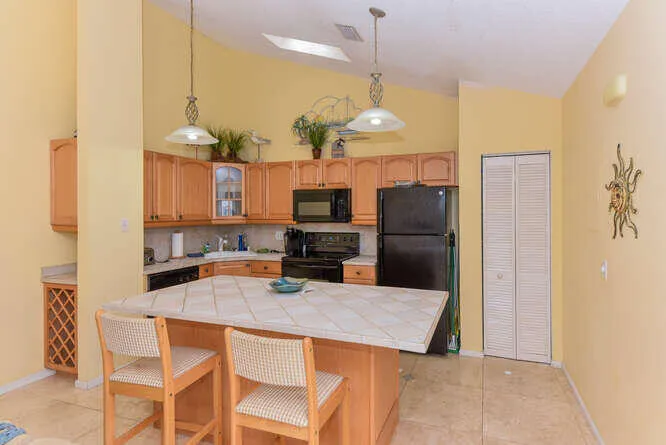 1801 S US Hwy 1 5B Jupiter FL-small-010-