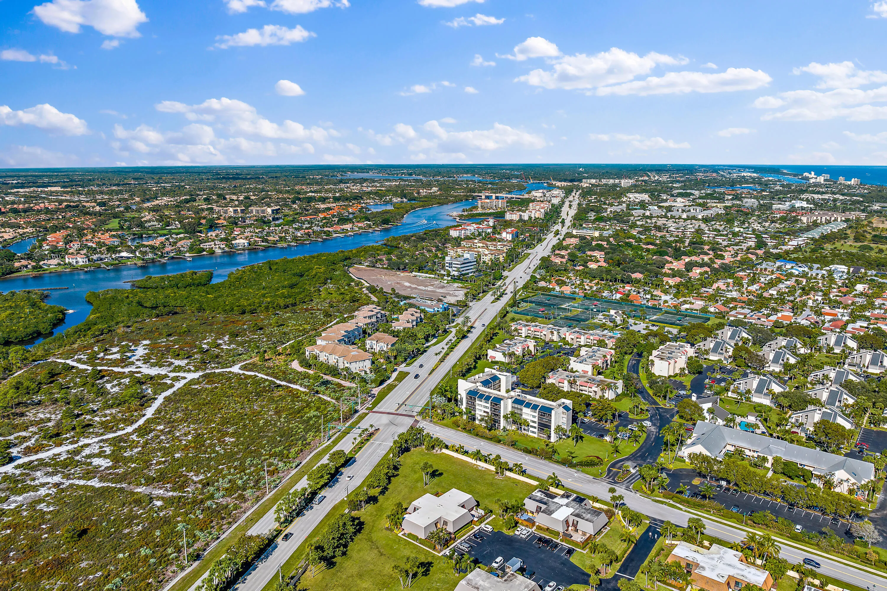 015-1605US1NM1103-Jupiter-FL-FULL