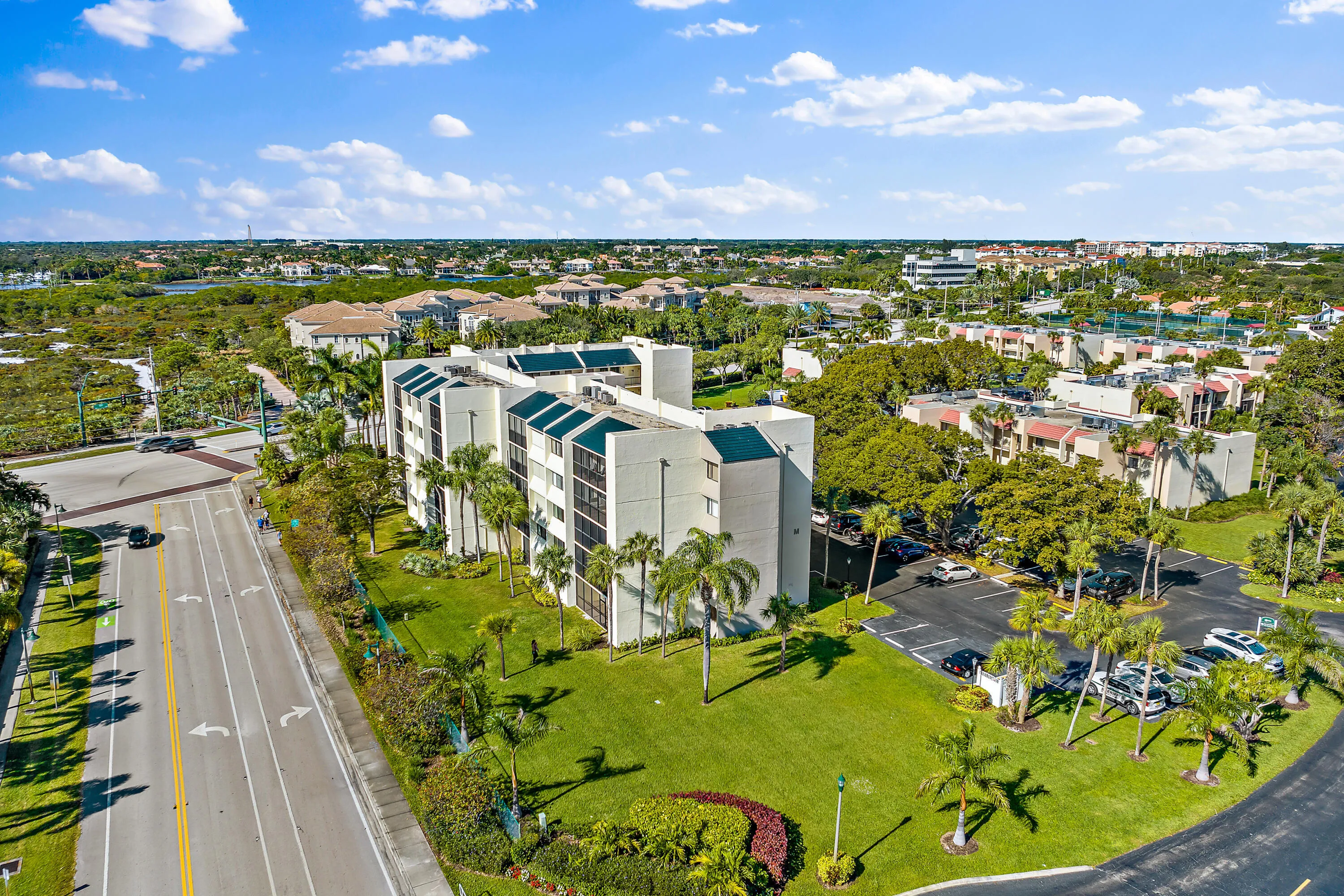 013-1605US1NM1103-Jupiter-FL-FULL