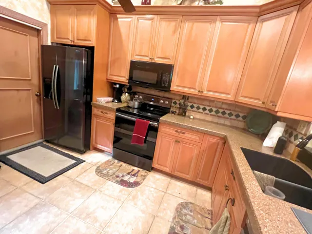 7300 NW 44th Terr (26)