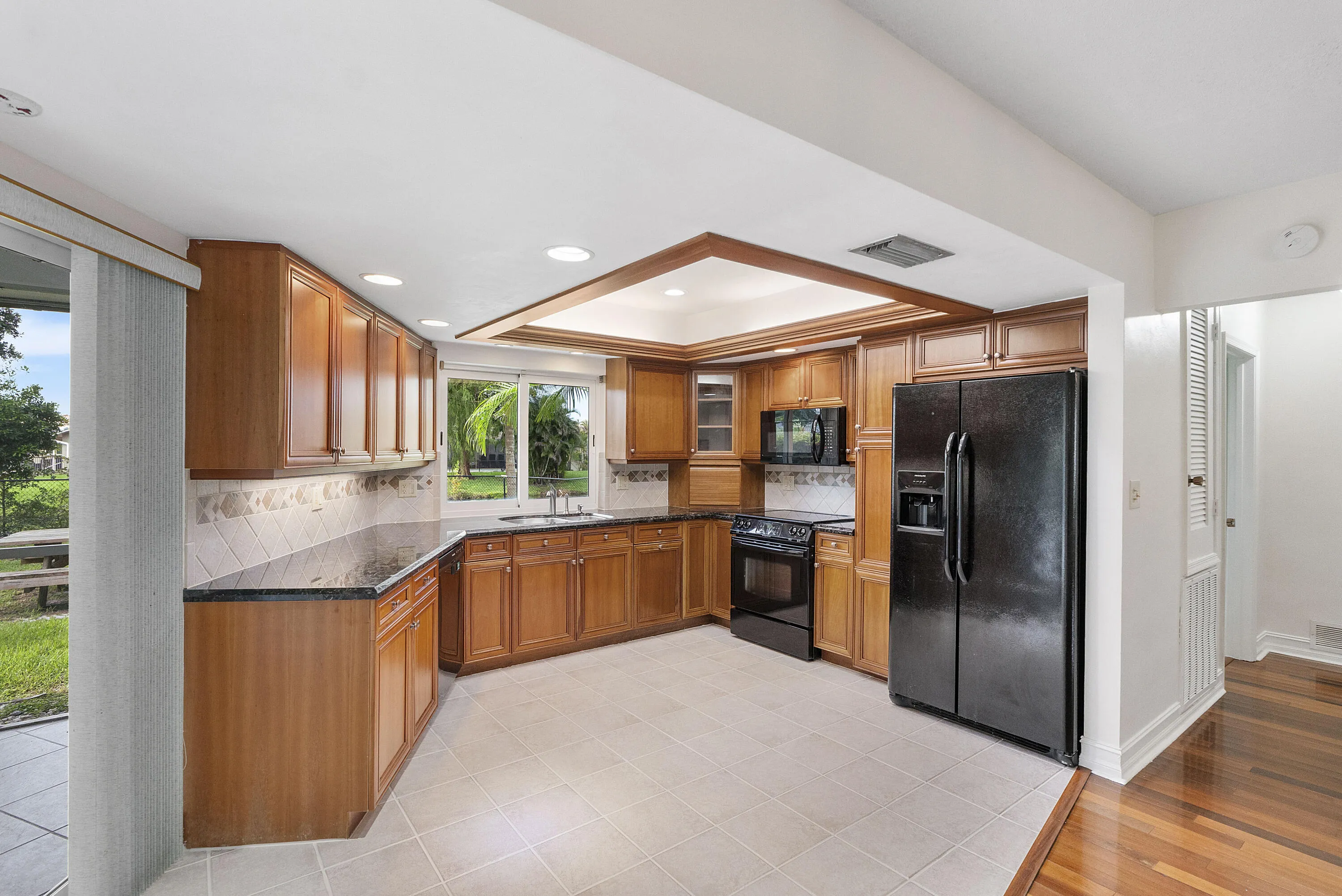 2940 Nw 87th Terr_017