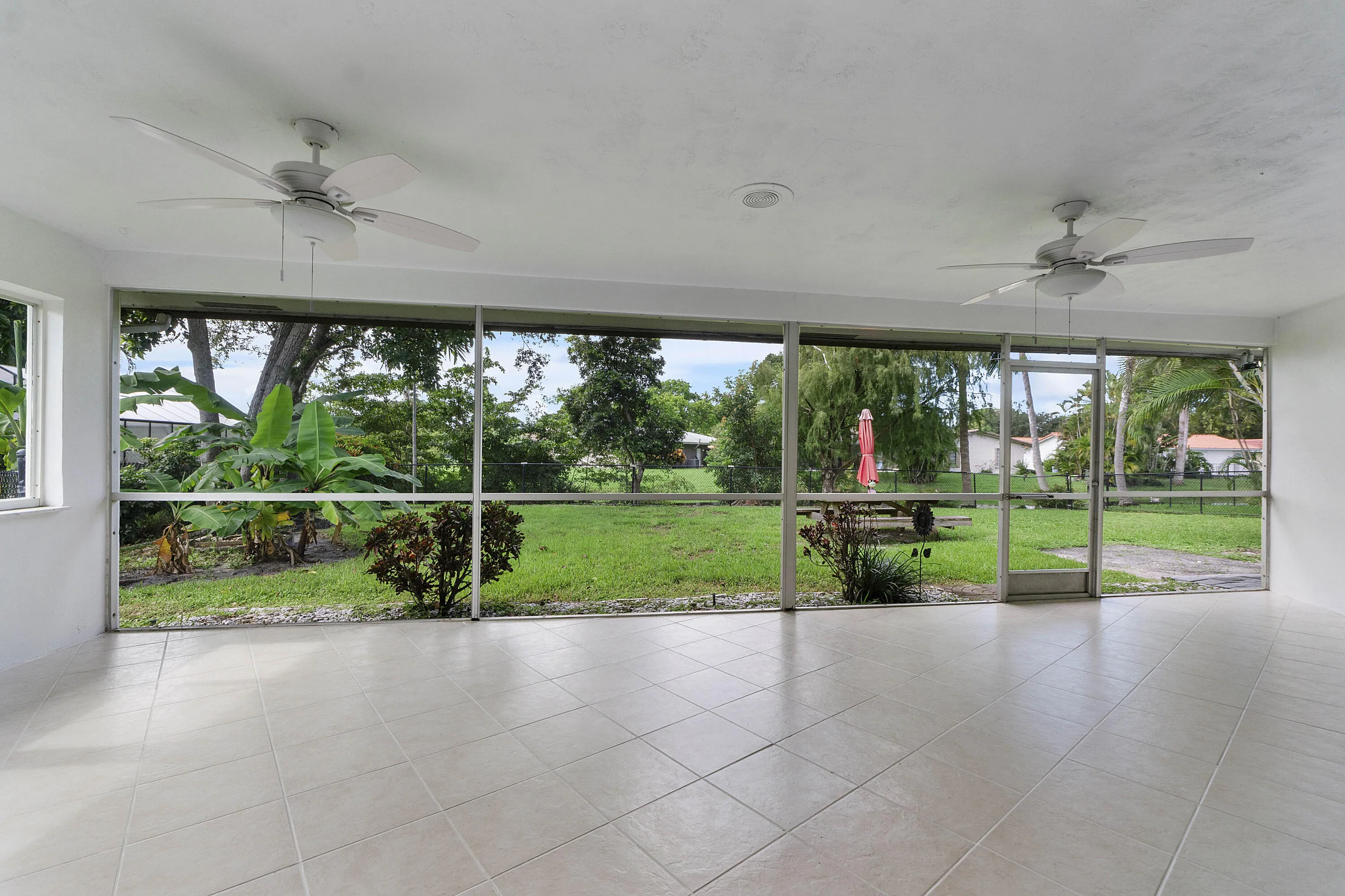 2940 Nw 87th Terr_034