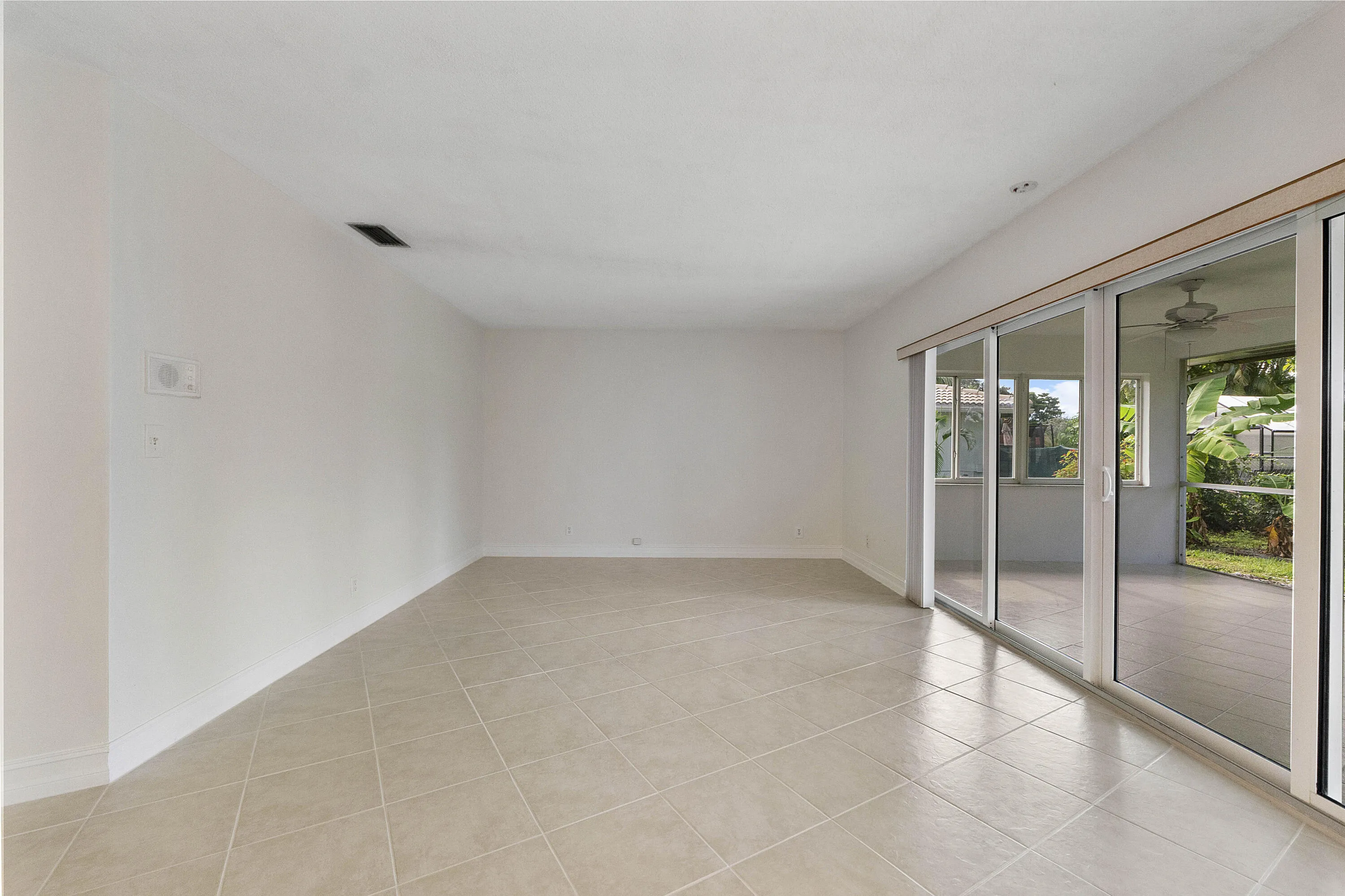 2940 Nw 87th Terr_011