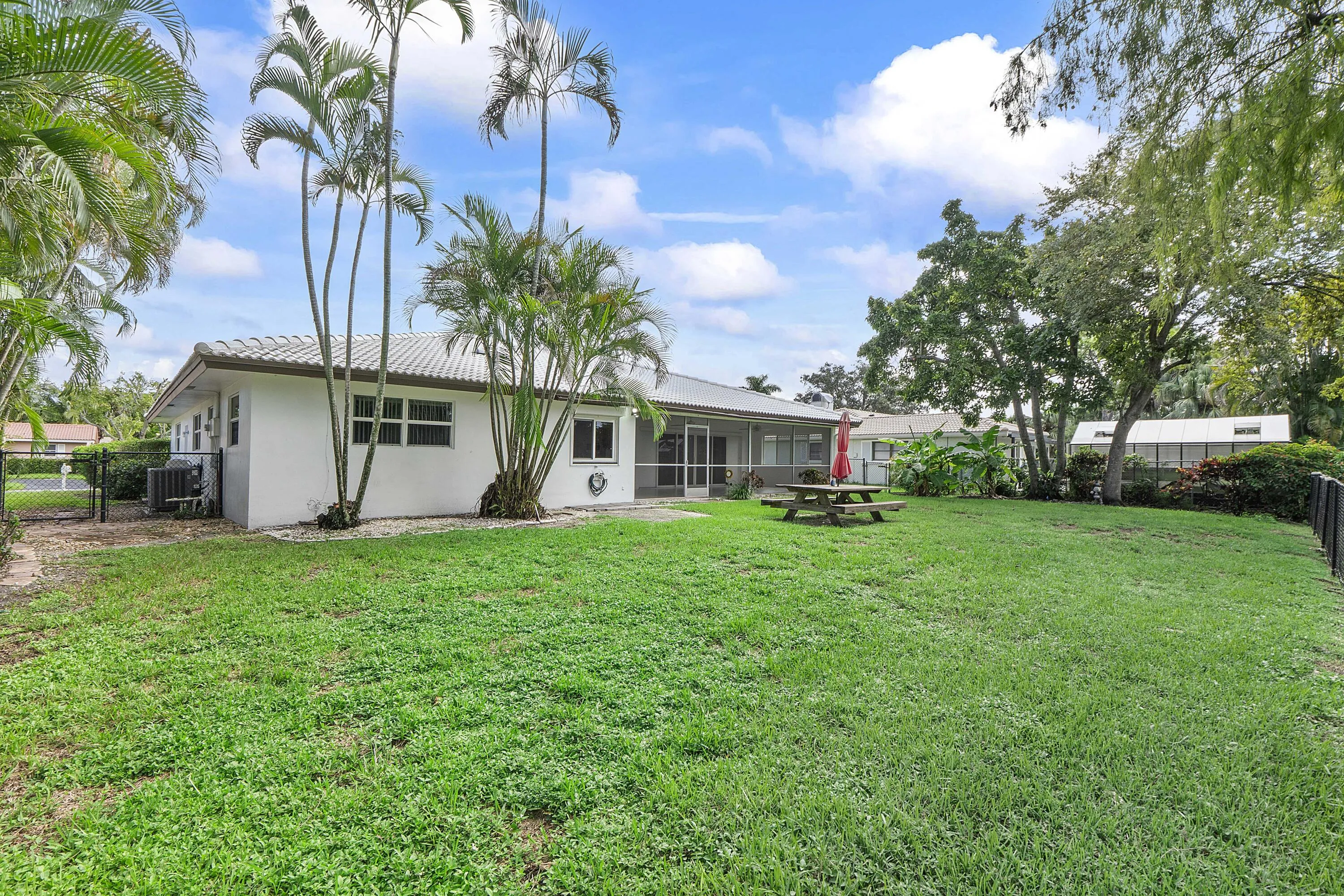 2940 Nw 87th Terr_039
