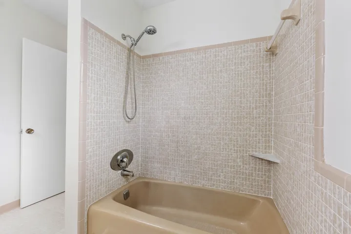 2940 Nw 87th Terr_027