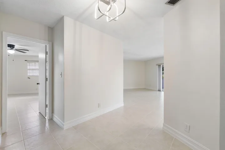 2940 Nw 87th Terr_009
