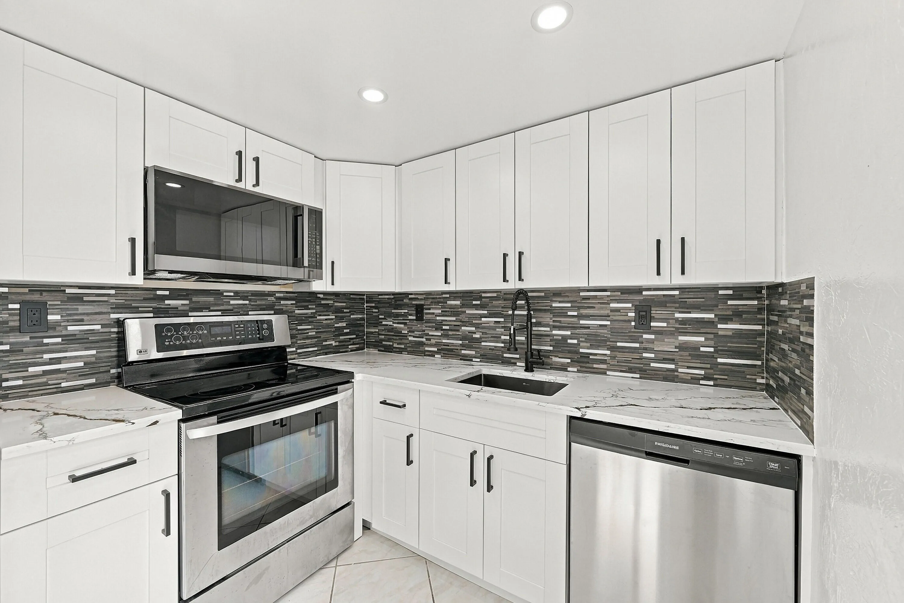 05_stl_7570