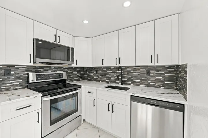 05_stl_7570