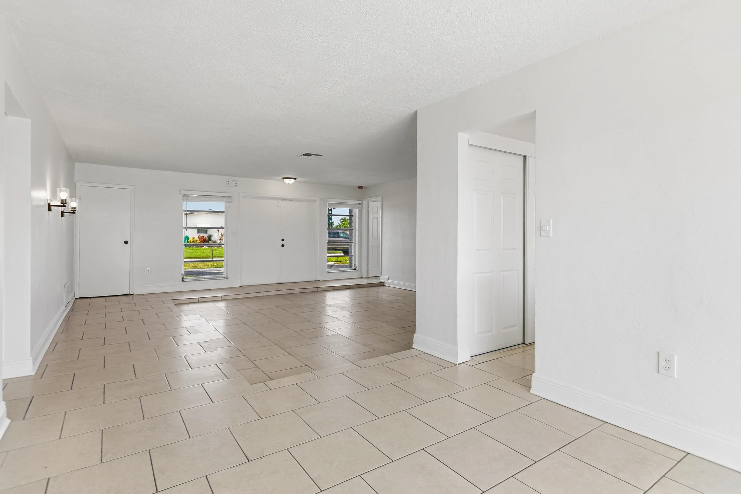 585A2758