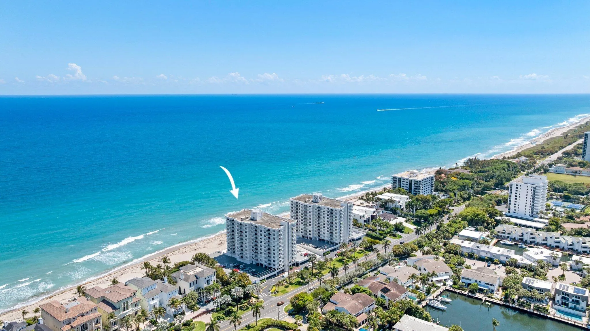 4505 S Ocean Blvd - 39.jpg-SMALL