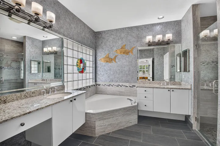 STUNNING Renovated Primary Bath