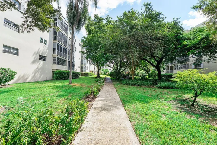 6731_Cypress_Rd_u205_041