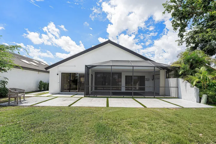 039-11152HighlandCircle-BocaRaton-FL-334