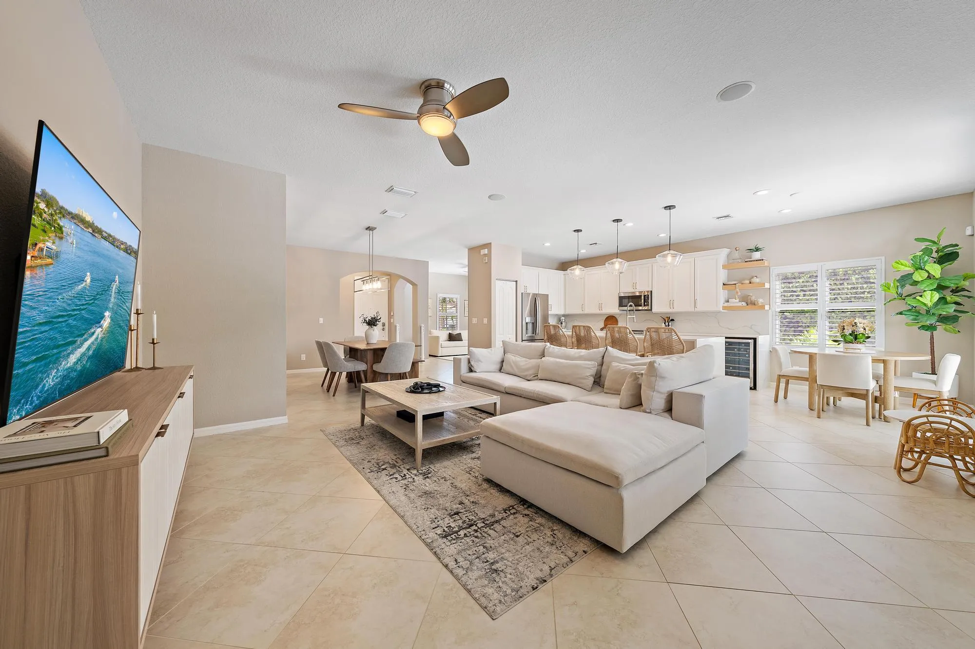 128 Behring Way-9