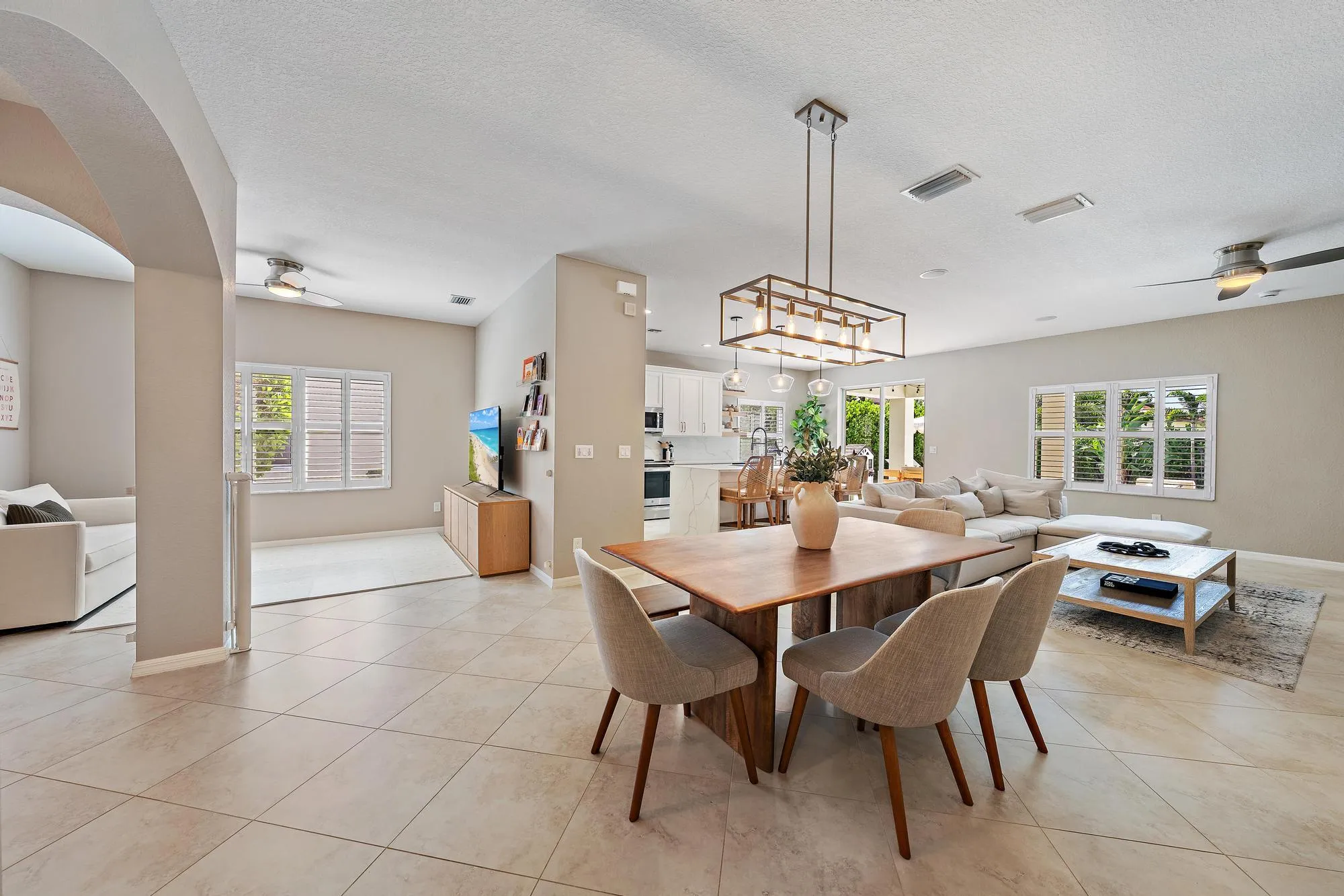 128 Behring Way-3