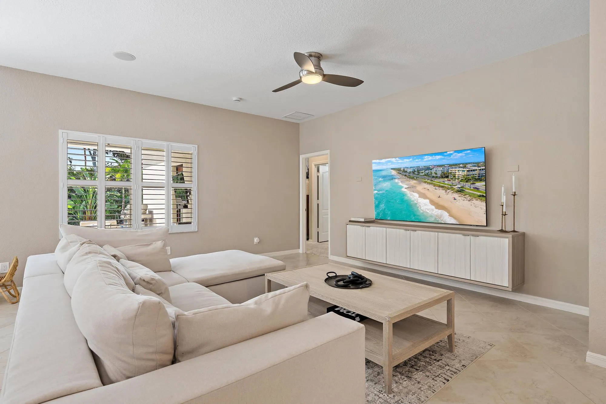128 Behring Way-5
