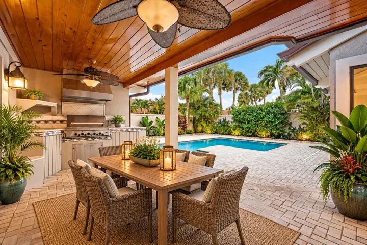 Covered Lanai - Virtually Staged