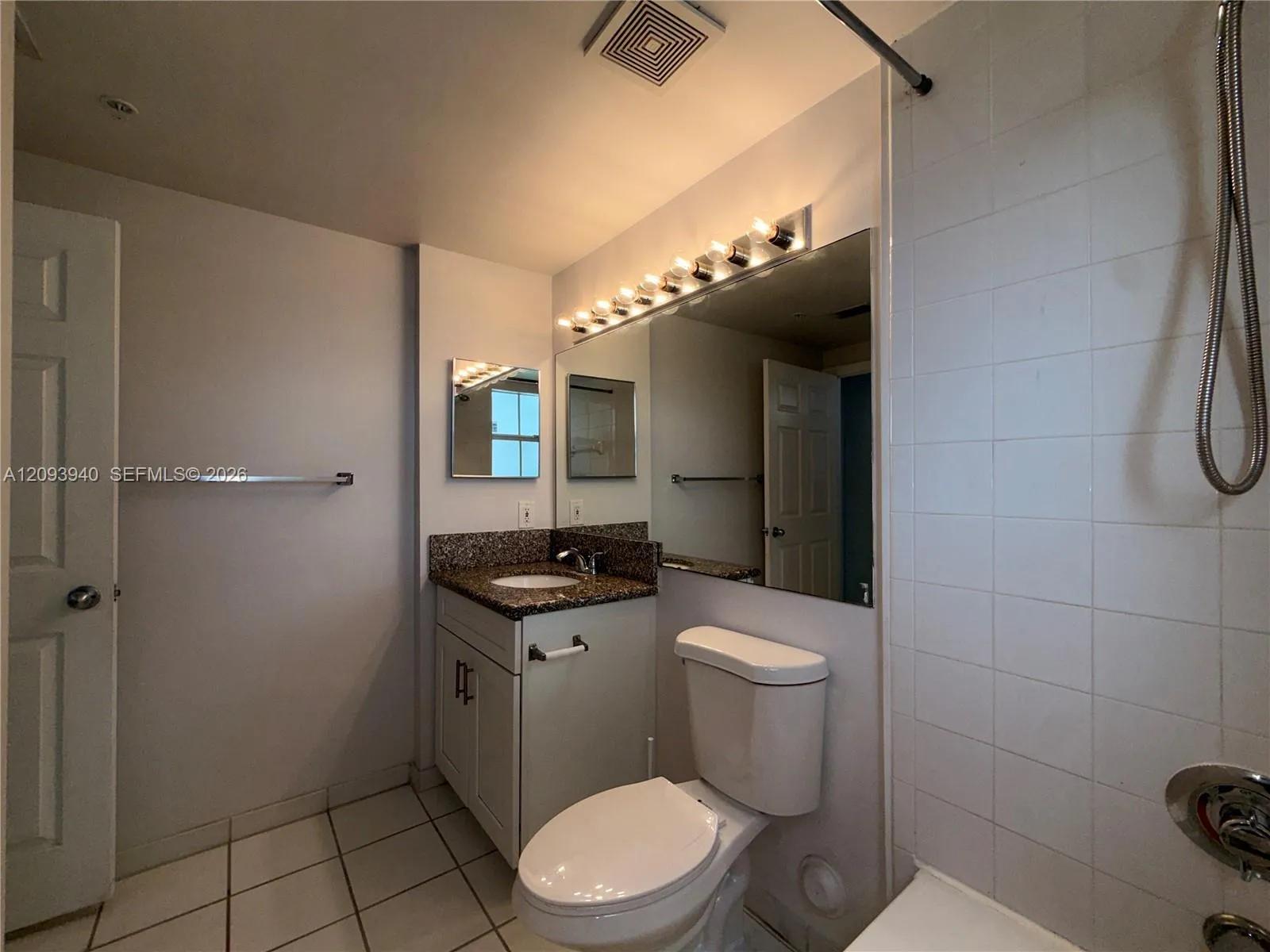 Secondary Full Bathroom