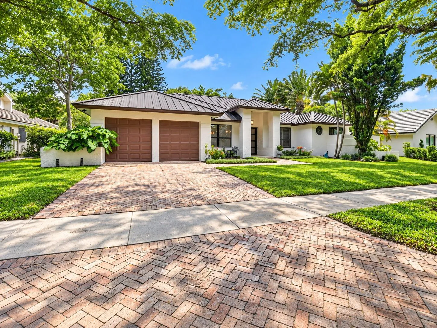 3-web-or-mls-1985 Parkside (14)