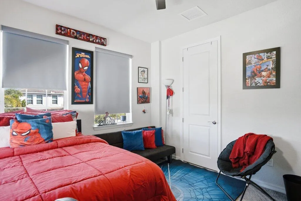 Guest 3rd Bedroom to Entry.jpg-SMALL