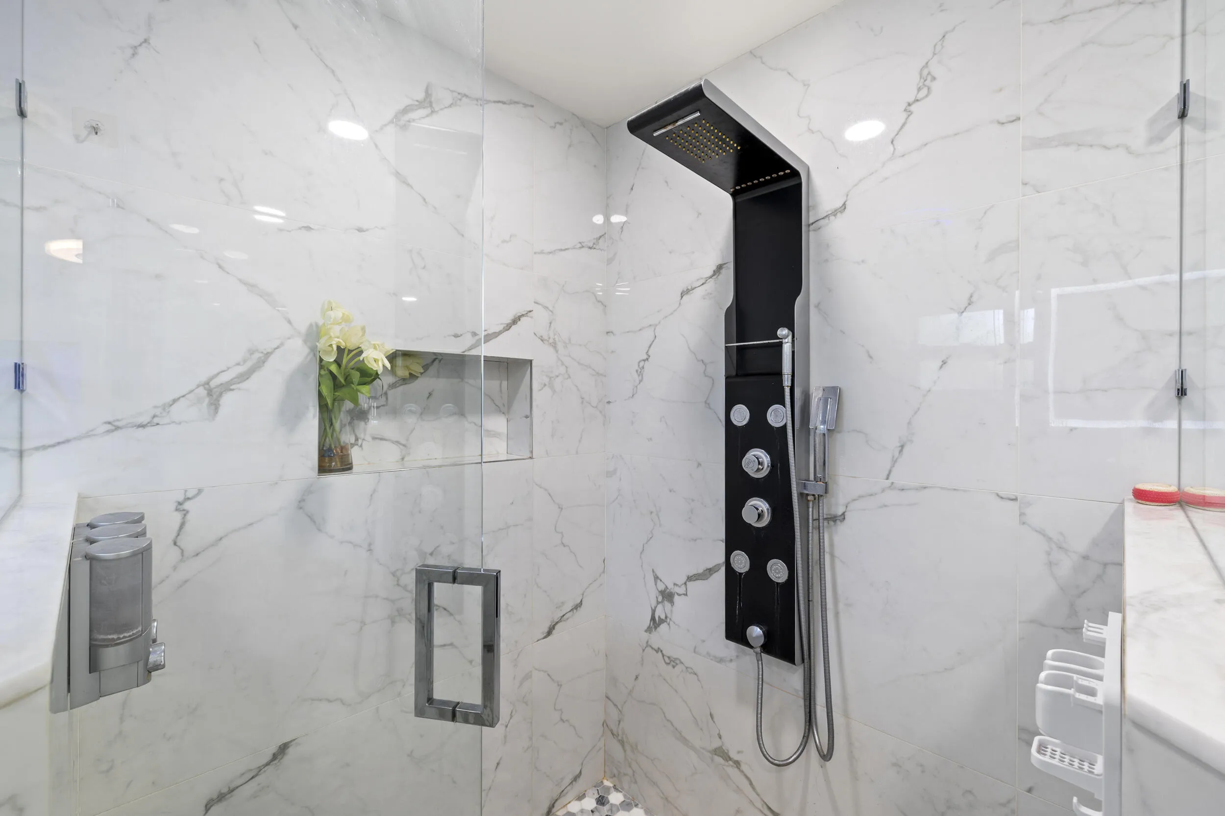 luxury shower head