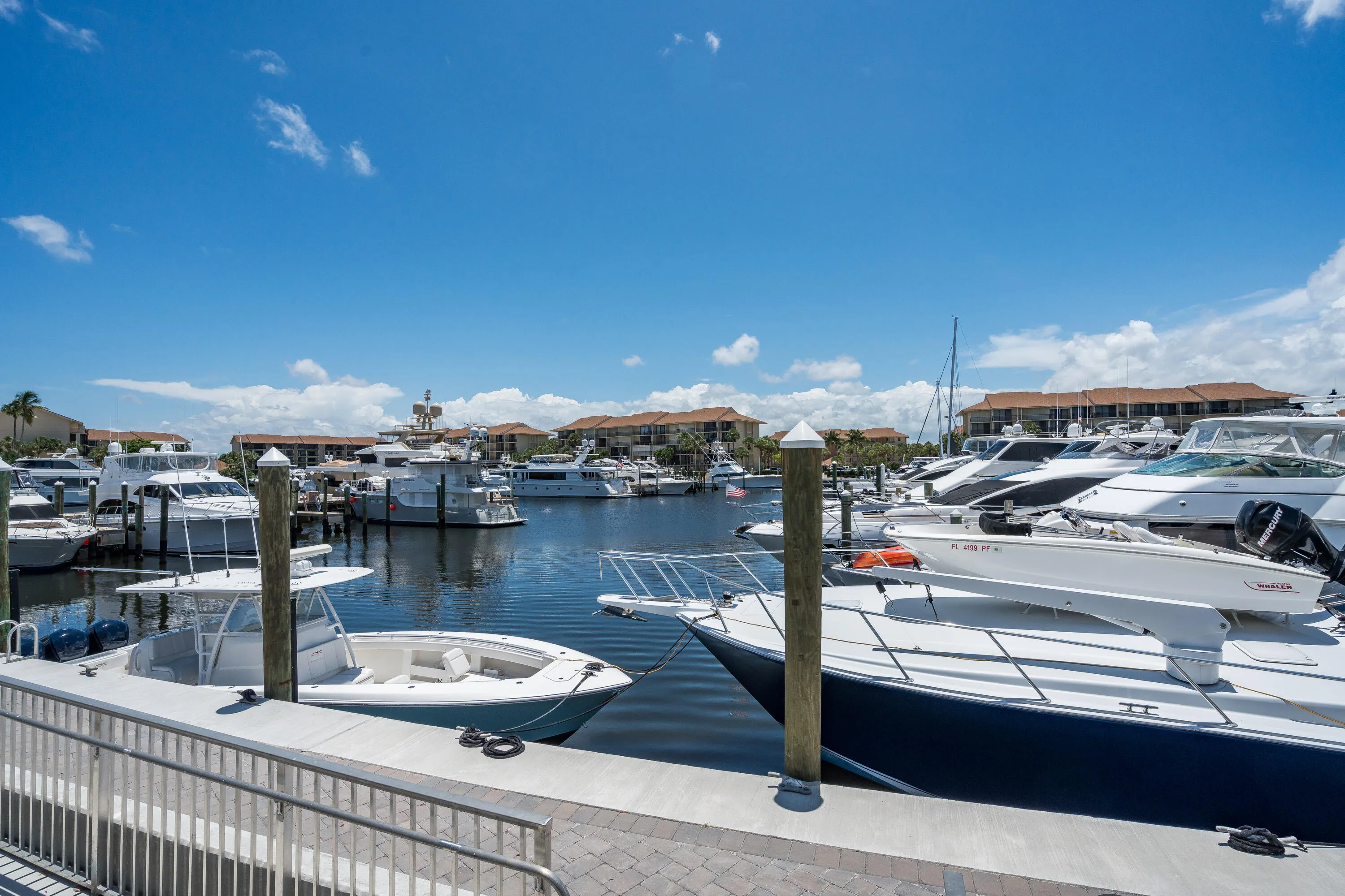 901 Seafater 306-16