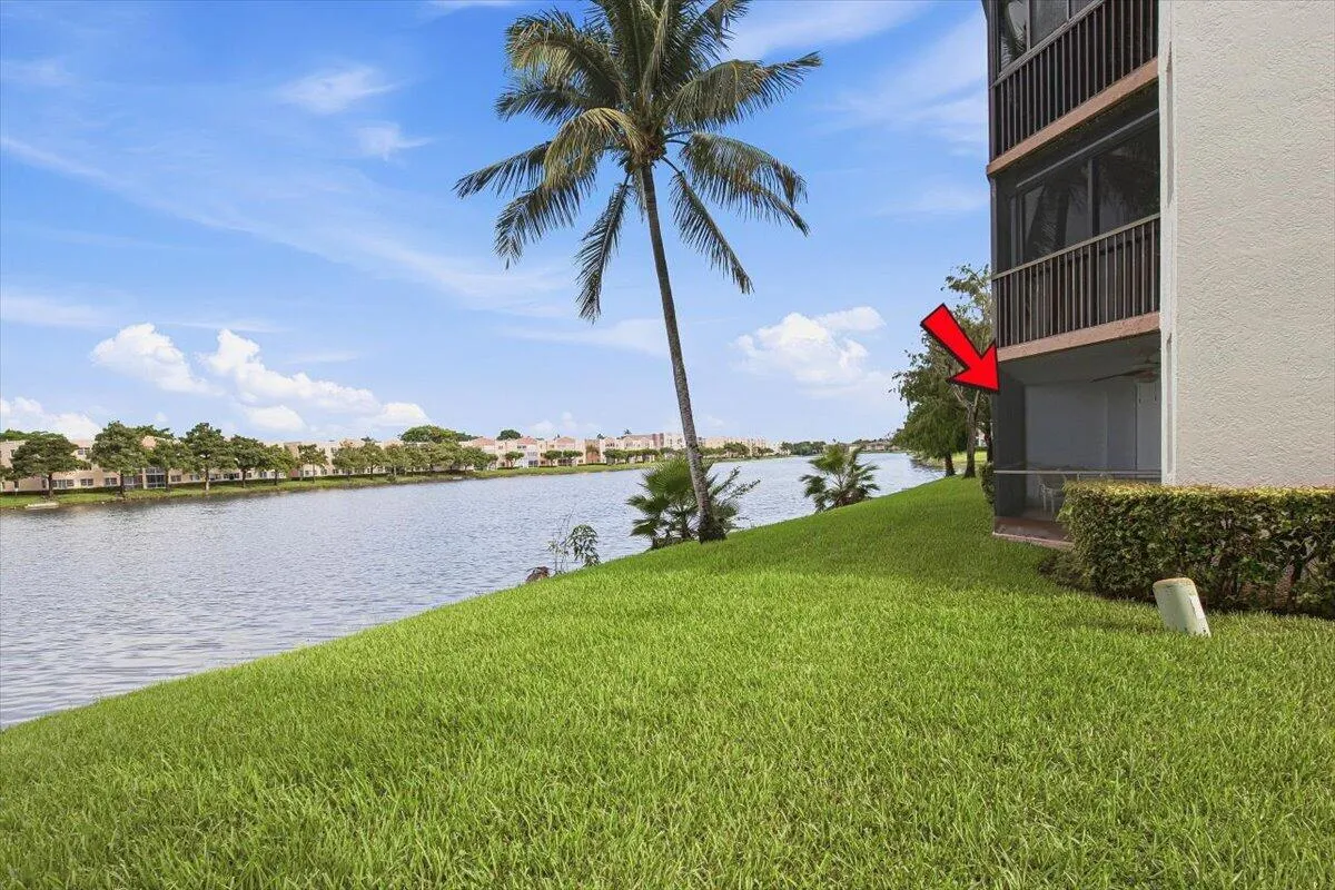 WATER VIEW