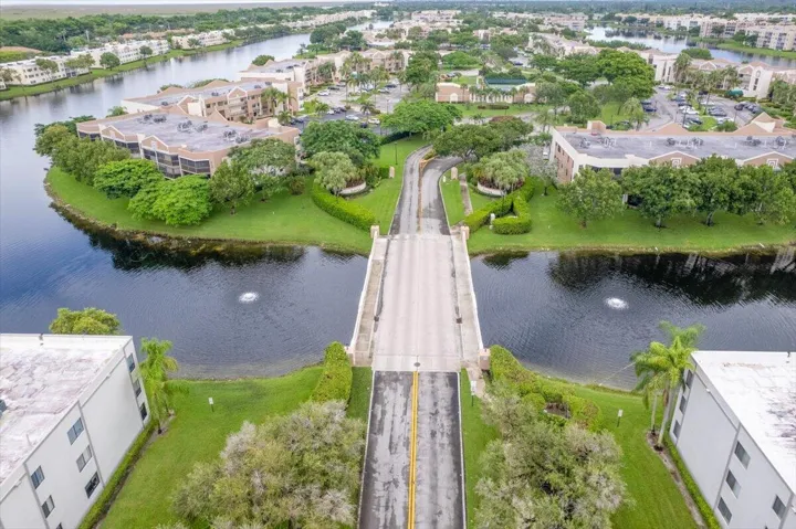 CROSS THE BRIDGE TO THE PRIVATE ISLAND OF FAIRFAX
