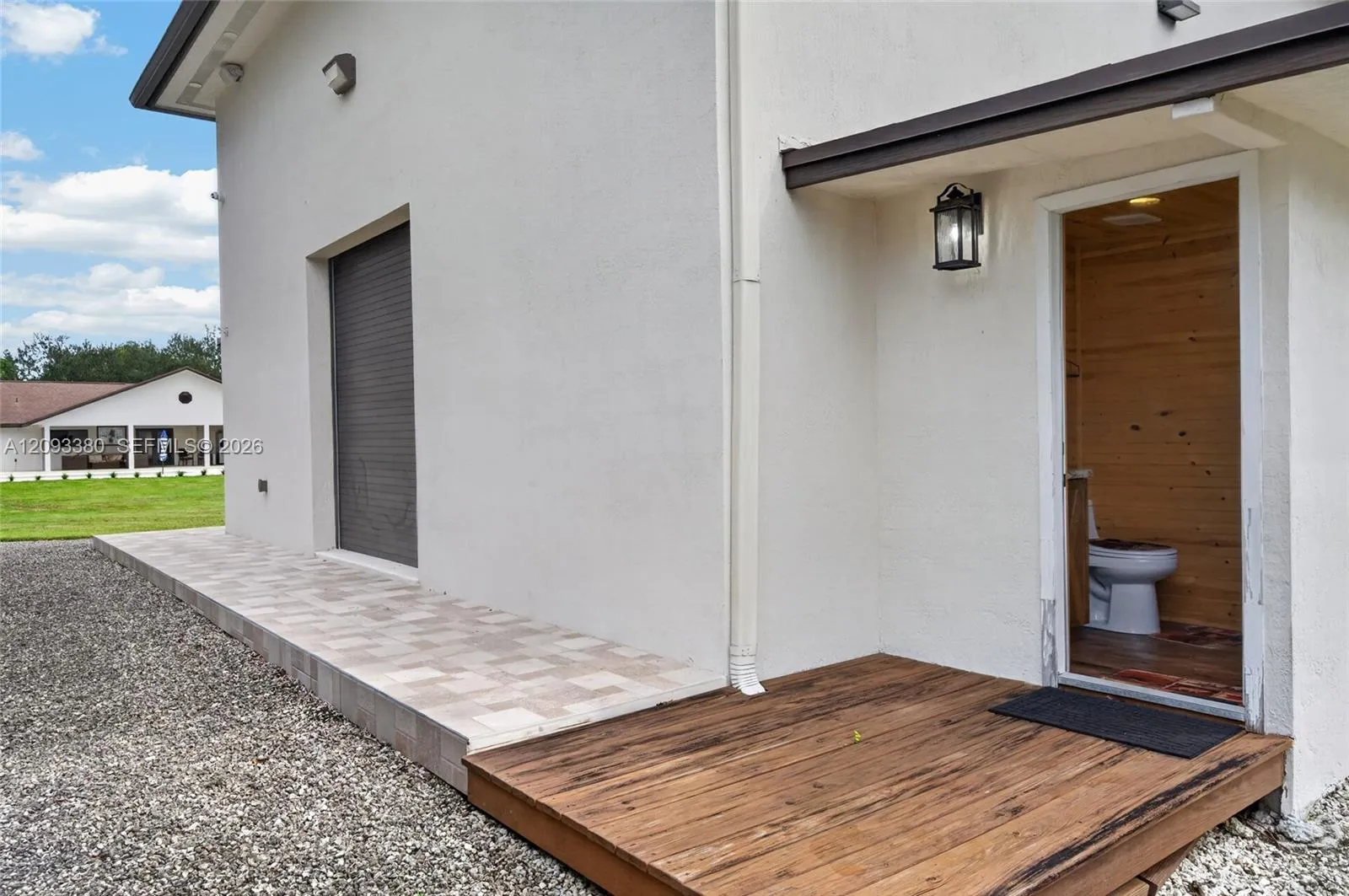Side door to half bathroom-