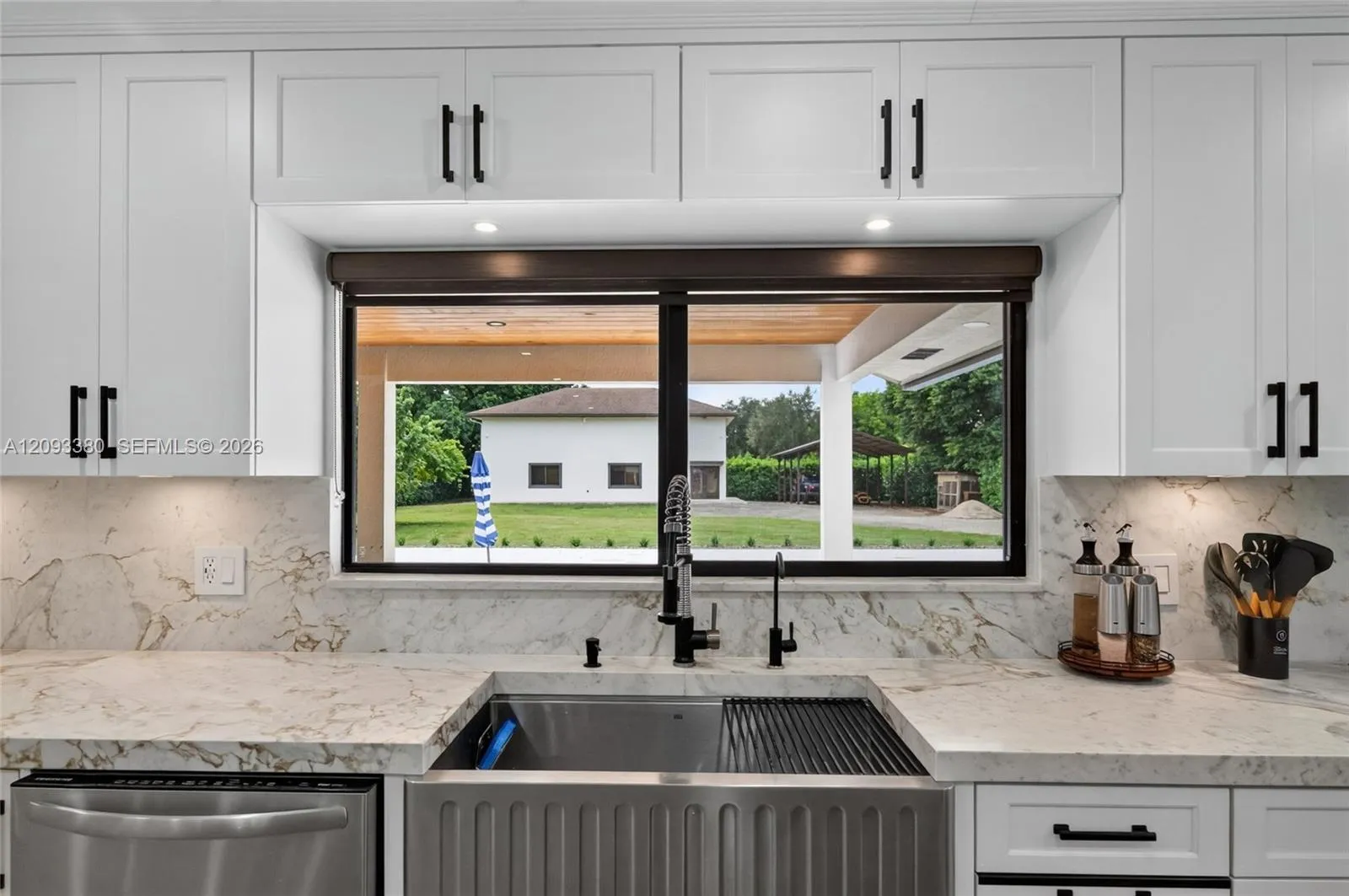 IMPACT WINDOWS/DOORS
