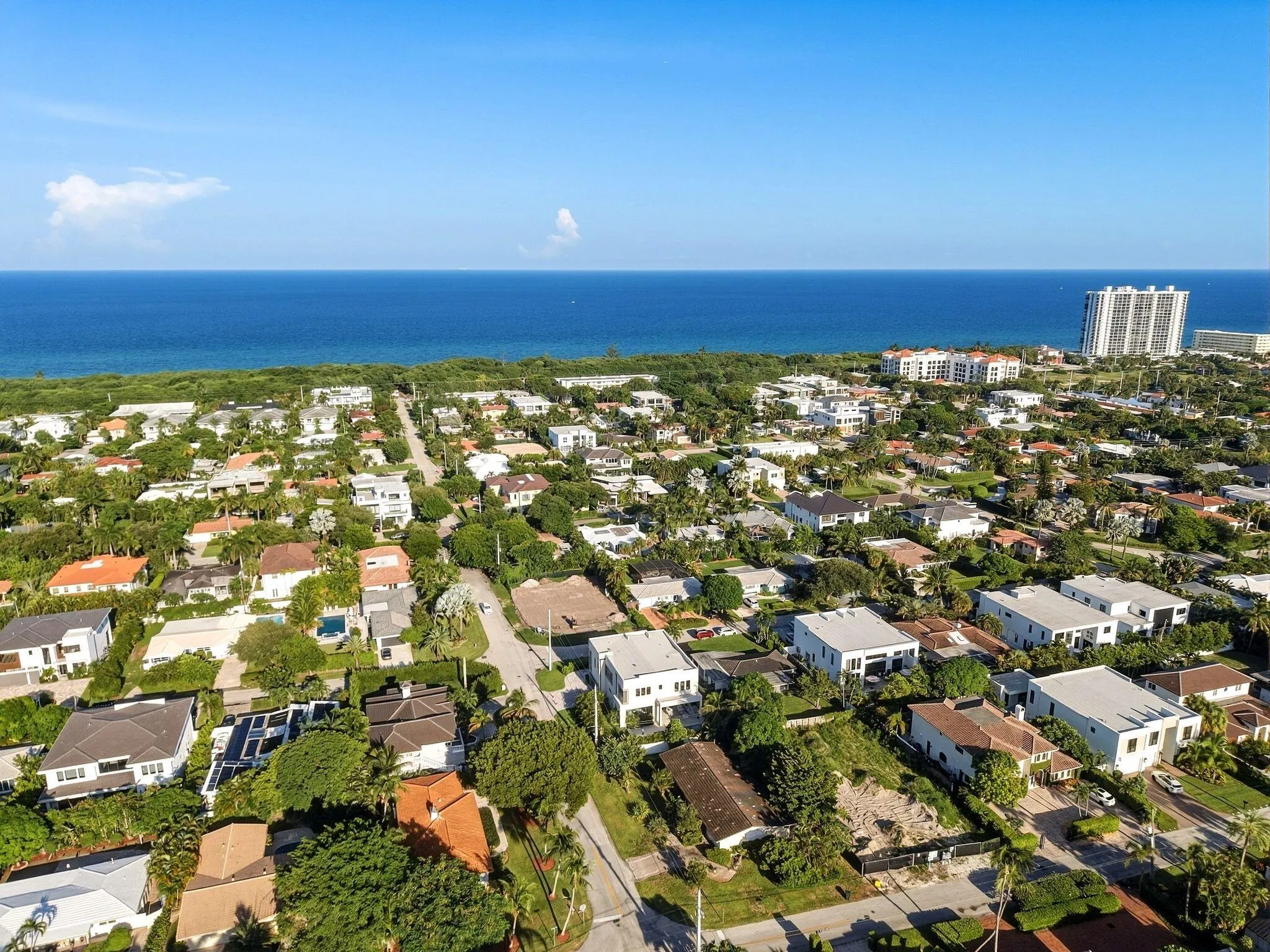 399 NE Spanish Ct Boca Raton FL 08