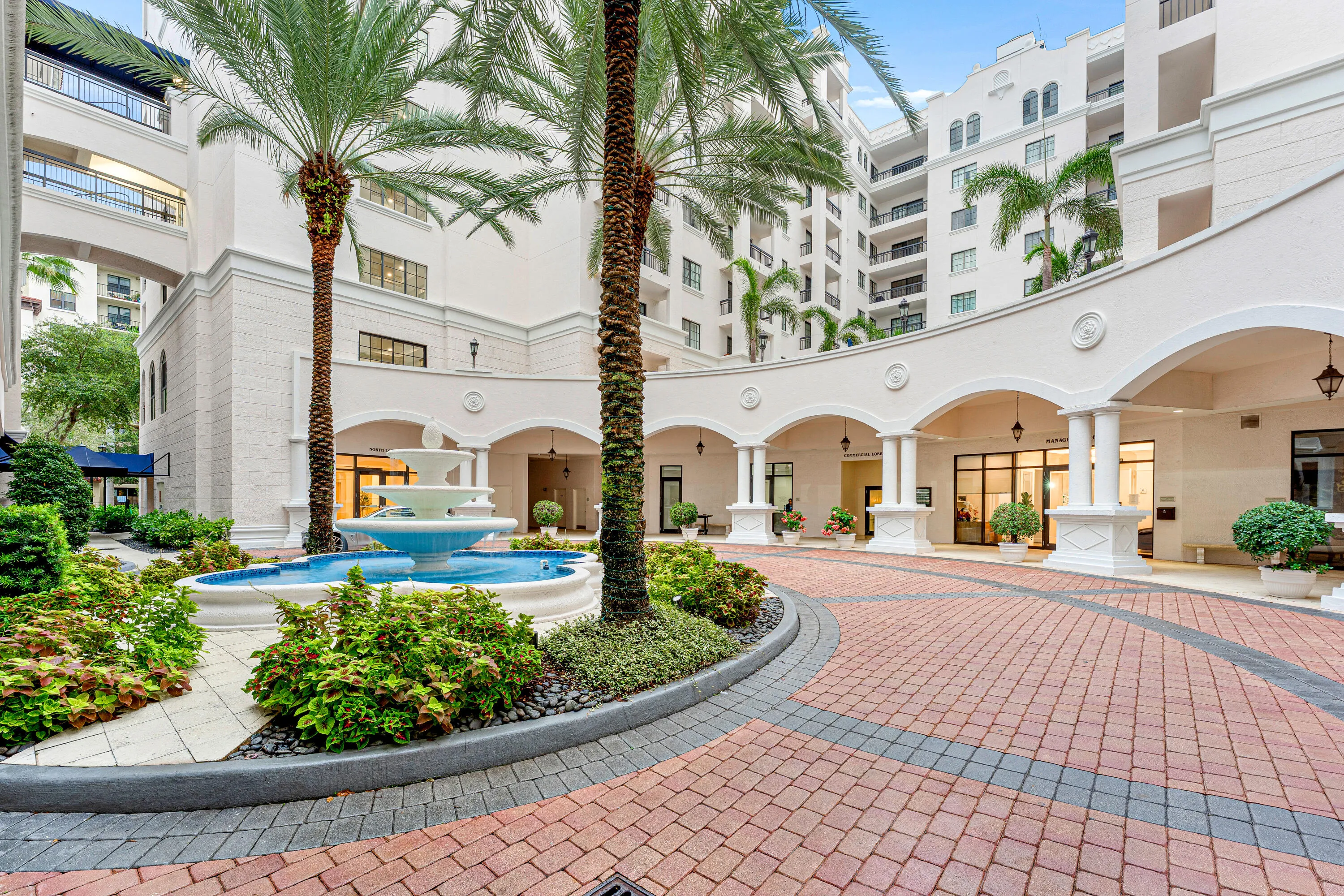 001-233SouthFederalHighway-605-BocaRaton