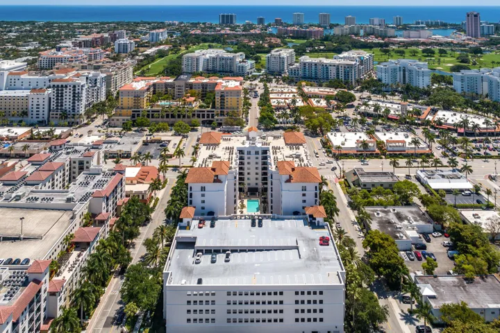 030-233SouthFederalHighway-605-BocaRaton