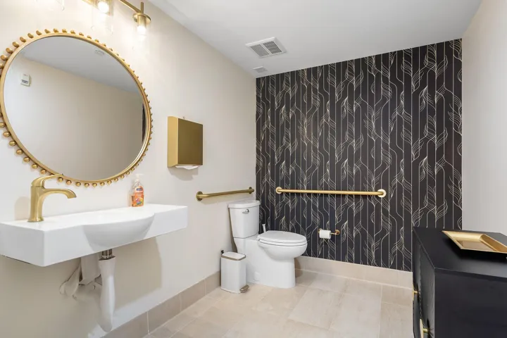 042-233SouthFederalHighway-605-BocaRaton