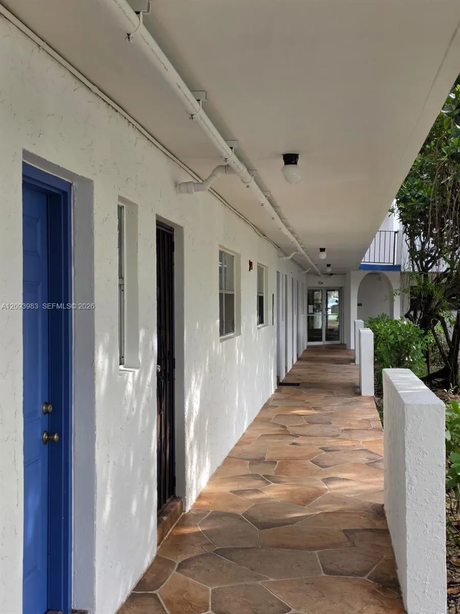 CORRIDOR