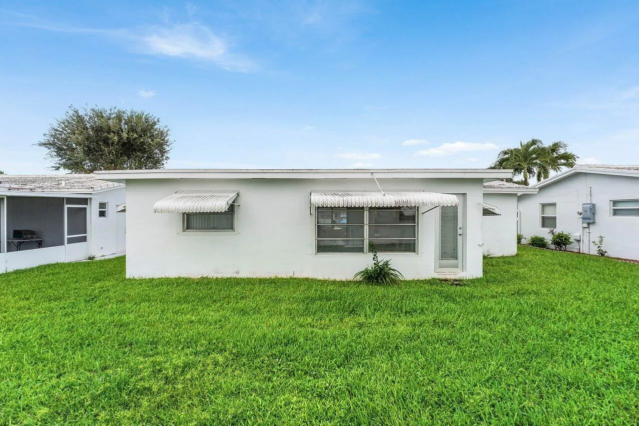 020-1005SiestaAvenue-BoyntonBeach-FL-334