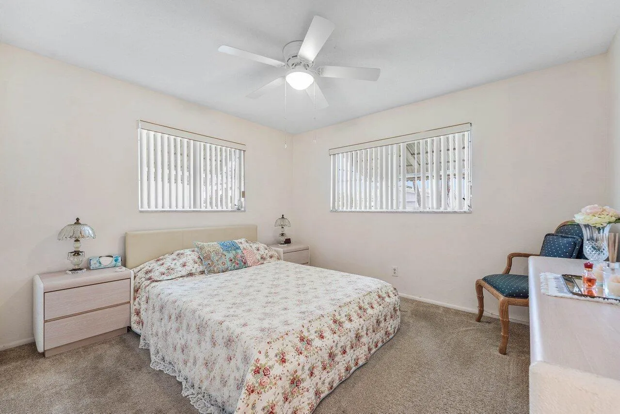 013-1005SiestaAvenue-BoyntonBeach-FL-334