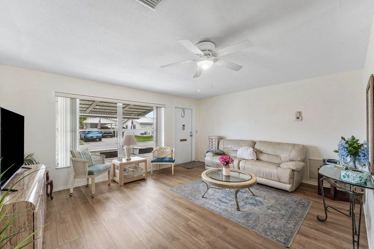 006-1005SiestaAvenue-BoyntonBeach-FL-334