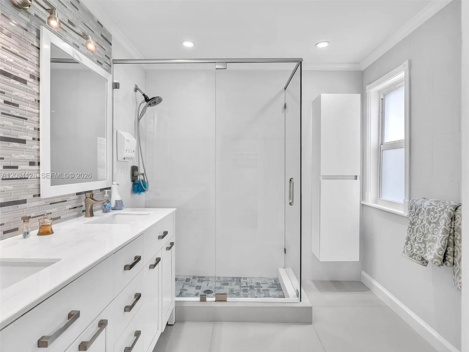Master Bedroom Bath
