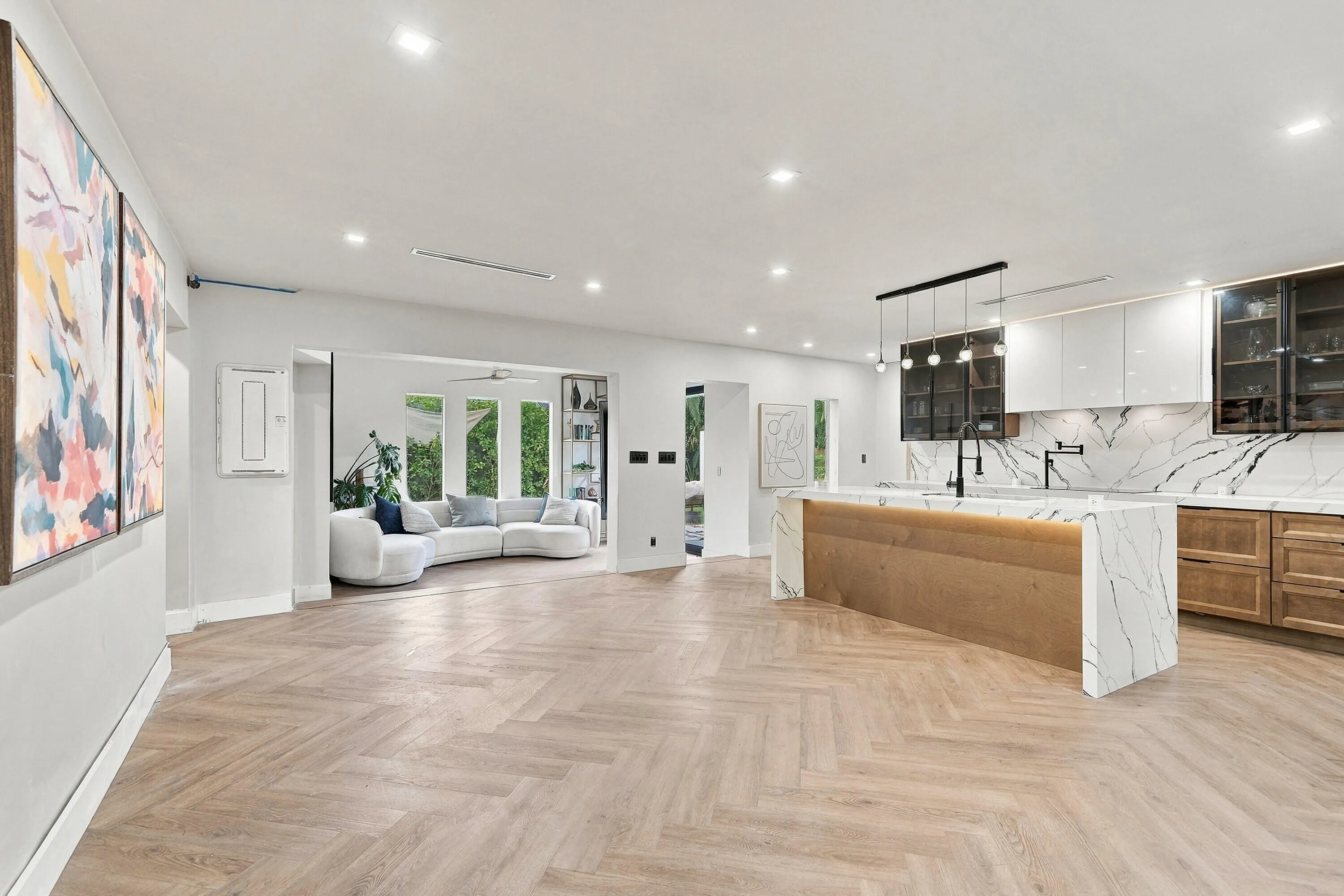 11_dining area